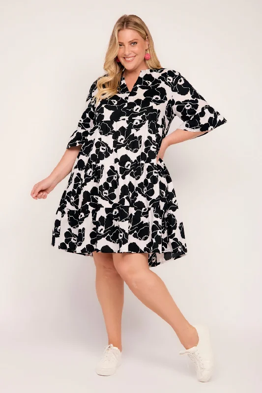 Scout Tiered Dress in Carnival Tunics Sophisticated sleek
