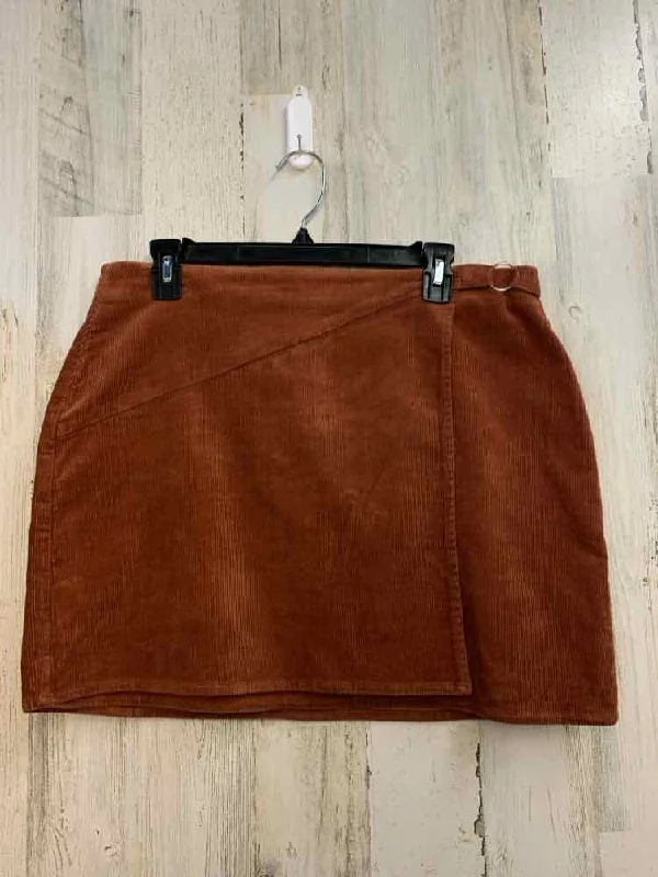 PRE-OWNED SO Dresses and Skirts Size XL Orange MINI Skirt/CORDUROY Tunics Versatile functional PRE-OWNED SO Dresses and Skirts Size XL Orange MINI Skirt/CORDUROY Tunics Versatile functional