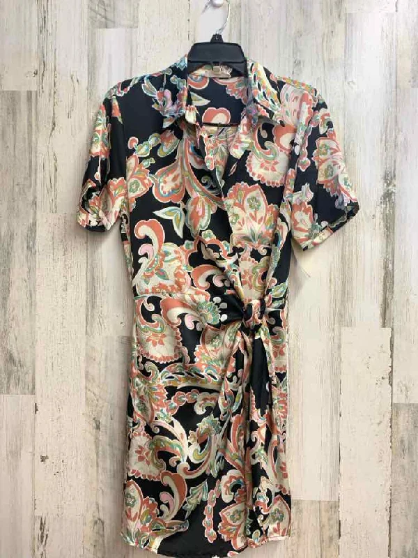 PRE-OWNED ENTRO Dresses and Skirts Size L BLK/MULTI-COLOR Floral Dress/WRAP DRES Tunics Fleece cozy PRE-OWNED ENTRO Dresses and Skirts Size L BLK/MULTI-COLOR Floral Dress/WRAP DRES Tunics Fleece cozy
