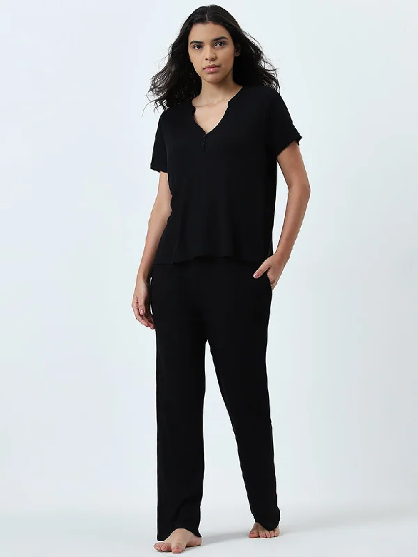 Wunderlove Black Supersoft Ribbed Textured High-Rise Pants Comfy Zip-Up Pants