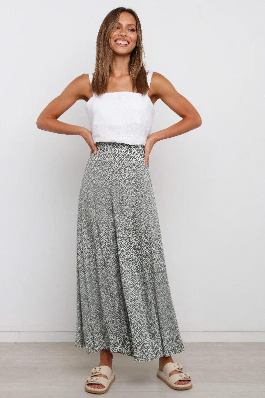Neveah Pant - Green Chic Capri Pants