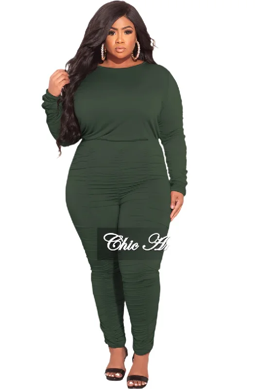 Final Sale Plus Size 2-Piece Top and Pants in Olive Fashionable Sporty Pants
