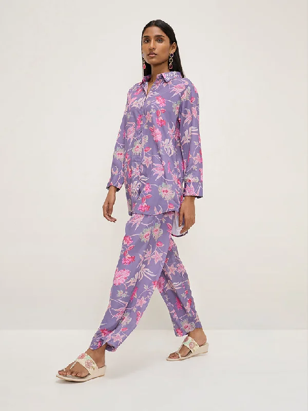 Vark Purple Floral Printed High-Low Tunic and Pants Set Slim-Fit Khaki Pants